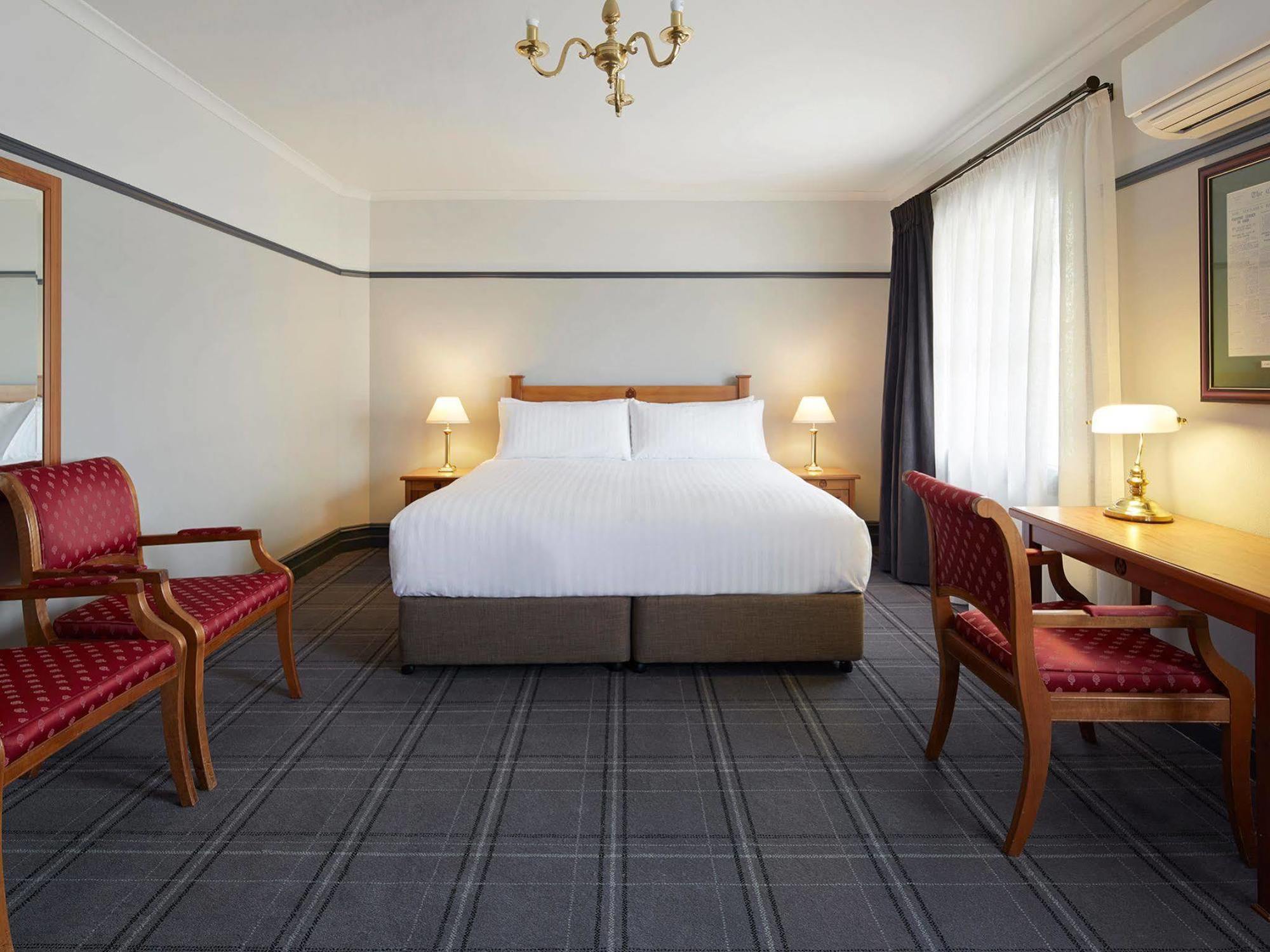 Brassey Hotel - Managed By Doma Hotels Kanberra Dış mekan fotoğraf