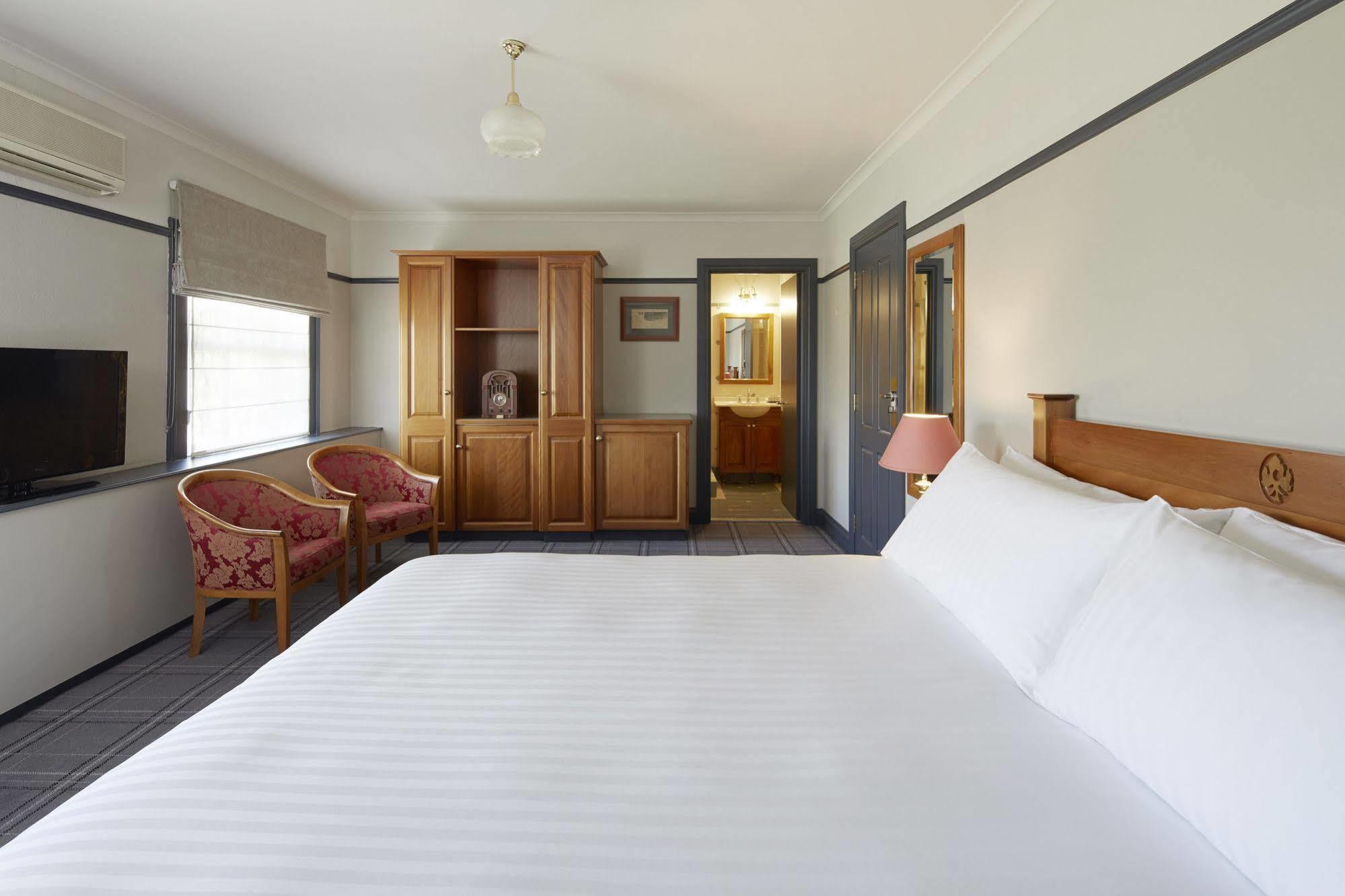 Brassey Hotel - Managed By Doma Hotels Kanberra Dış mekan fotoğraf